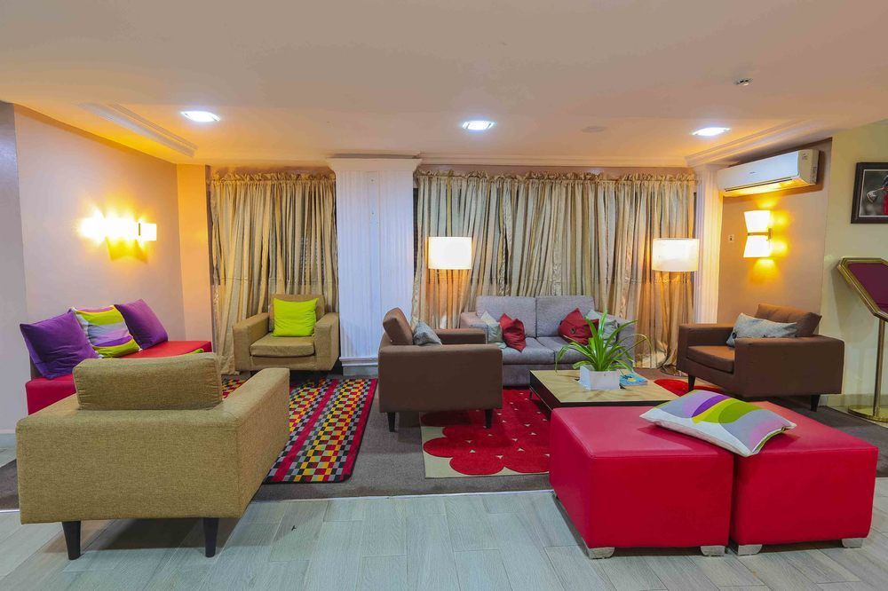 Golfview Suites & Conference Center Ikeja Exterior foto